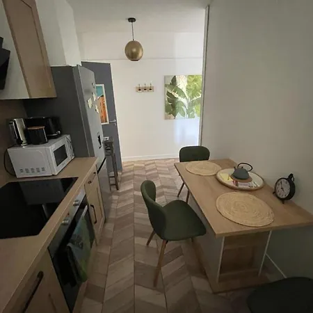 Bienvenu A L'Appart Bien-Etre Souvigny Extérieur photo